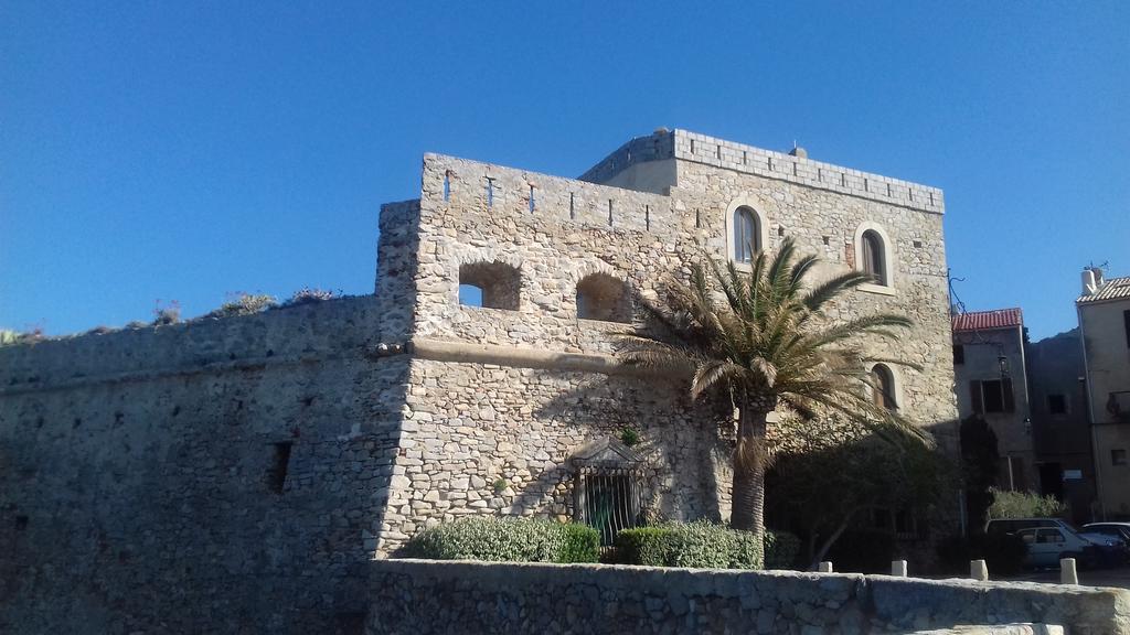 U Castellu Guesthouse Algajola  Luaran gambar